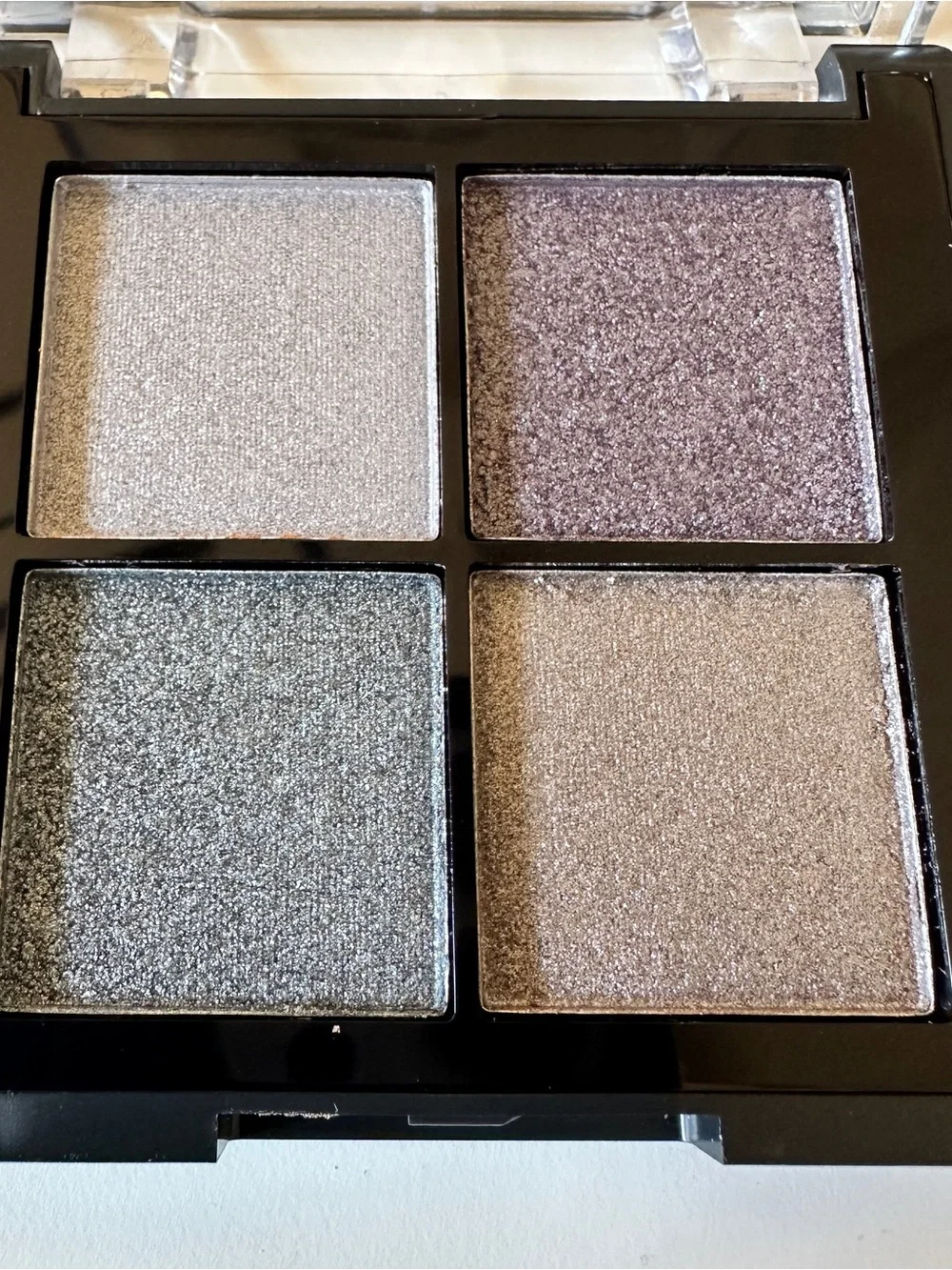 ILLUMINATI Quad Eyeshadow Skull n Bones Palette — Shimmer Silver & Taupe New